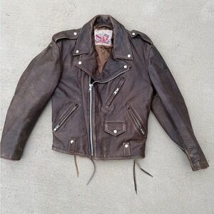 Men's vintage late 80’s -90’s Dark Brown Leather Motorcycle Jacket